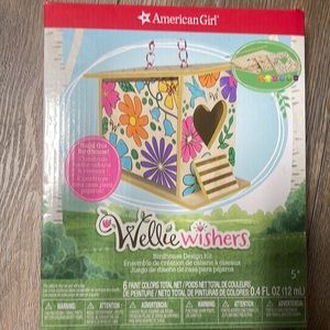 Wellie Wisher birdhouse kit